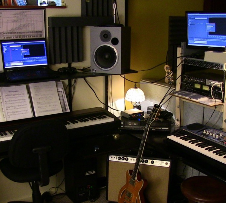 solarfuzz-music-studio-photo